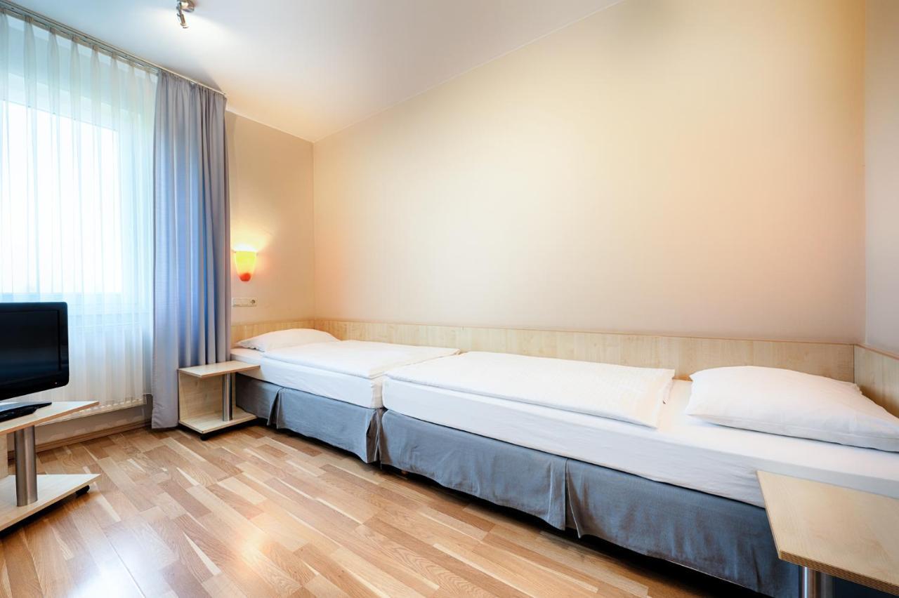 Enjoy Hotel Berlin City Messe Exteriör bild