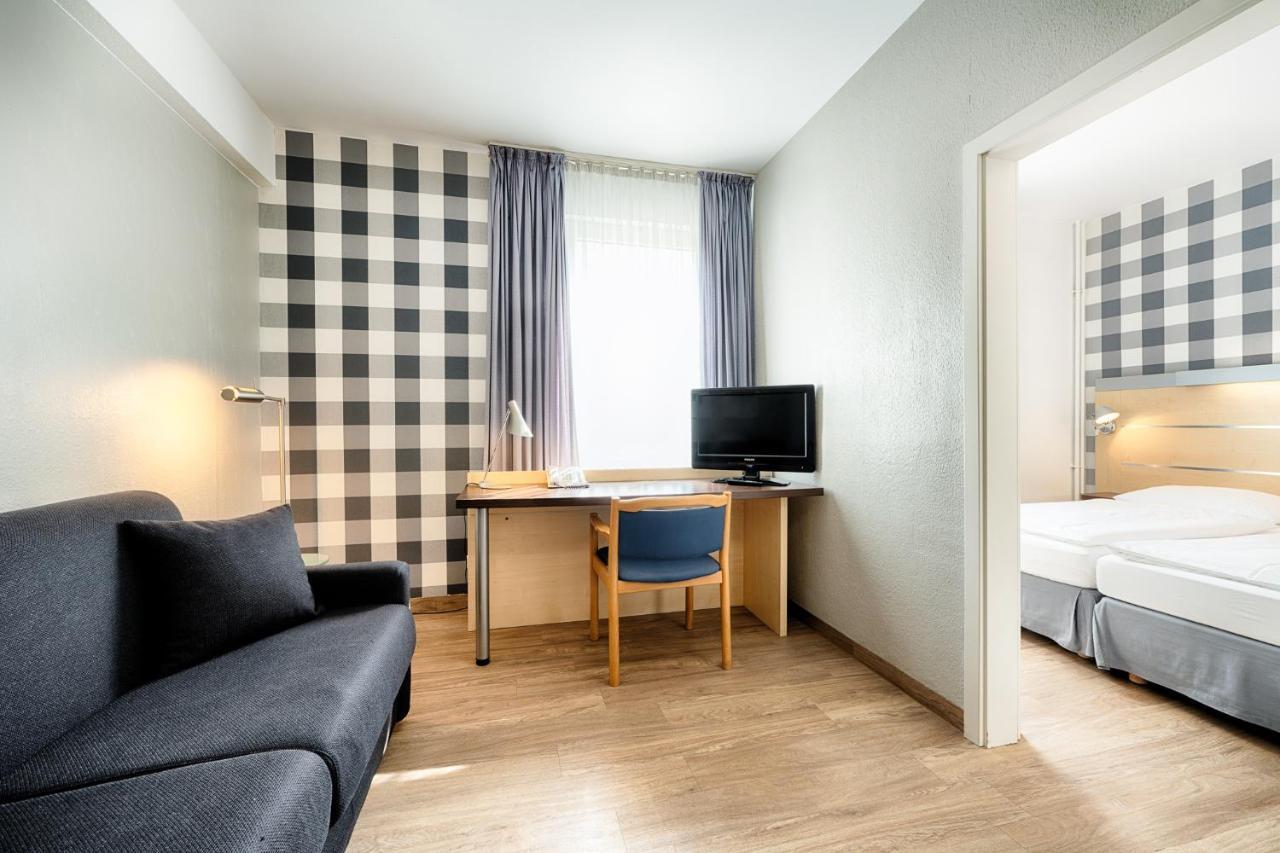Enjoy Hotel Berlin City Messe Exteriör bild
