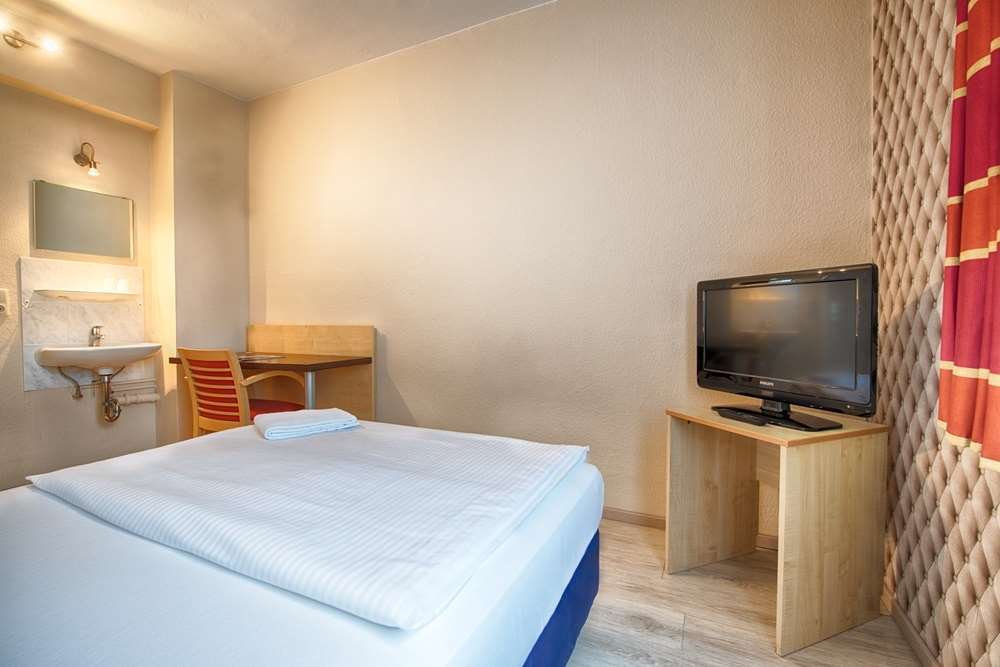 Enjoy Hotel Berlin City Messe Exteriör bild